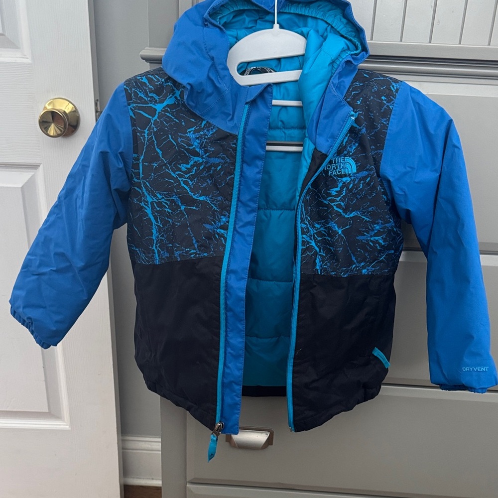 The North Face Kids Puffer Jacket in Blue and Black